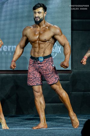 MEN'S PHYSIQUE новички